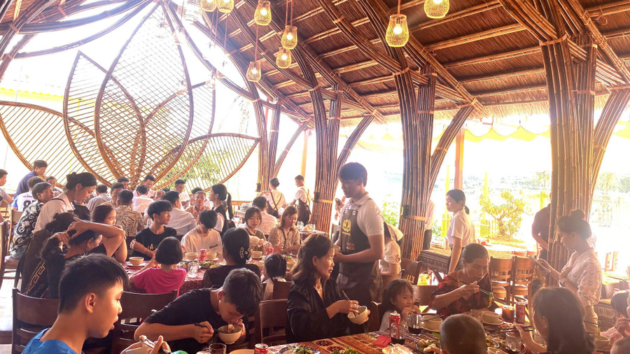 Không gian nhà hàng ở Dream Life Rerort Không gian nhà hàng ở Dream Life Rerort