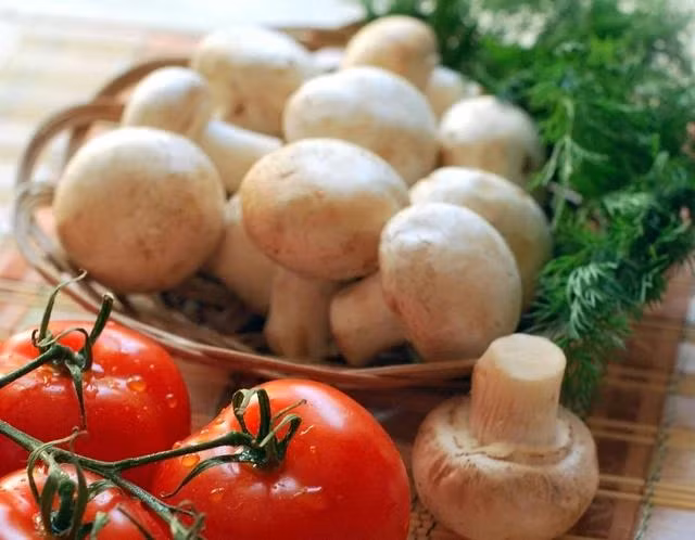 Thực phẩm trong bữa tối ảnh hưởng rất lớn đến sức khỏe. Ảnh: Pexels Thực phẩm trong bữa tối ảnh hưởng rất lớn đến sức khỏe. Ảnh: Pexels