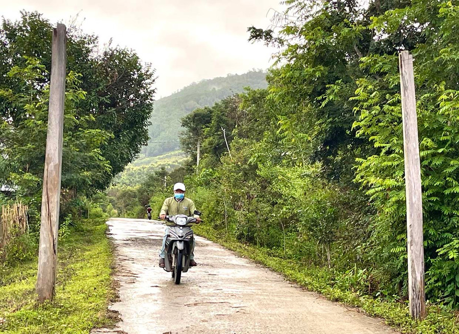 Từ nguồn kinh phí hỗ trợ thôn, làng vùng đệm, làng Đê Kjiêng (xã Ayun, huyện Mang Yang) sẽ đầu tư xây dựng cổng chào văn hóa cho cộng đồng làng. Ảnh: Minh Phương