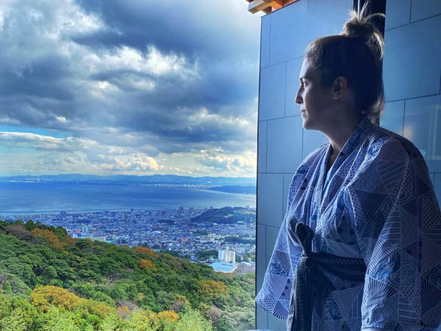 Michelle Gross ở Nhật Bản.