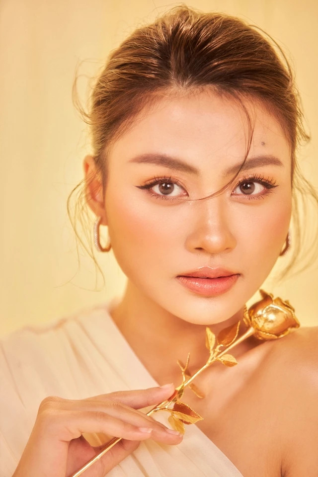 Trong một lần chia sẻ với Thanh Niên, Hoa hậu Hoàn vũ Việt Nam 2023 khẳng định cô rất trân quý tình cảm của mọi người dành cho mình. Đó cũng là động lực để cô cố gắng trong hành trình sắp tới. Ảnh: Hoàng Phúc