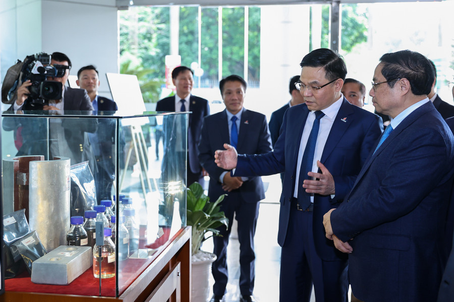 Năm 2023, toàn Tập đoàn đã hoàn thành và hoàn thành vượt mức cao tất cả các chỉ tiêu về sản xuất kinh doanh - Ảnh: VGP/Nhật Bắc