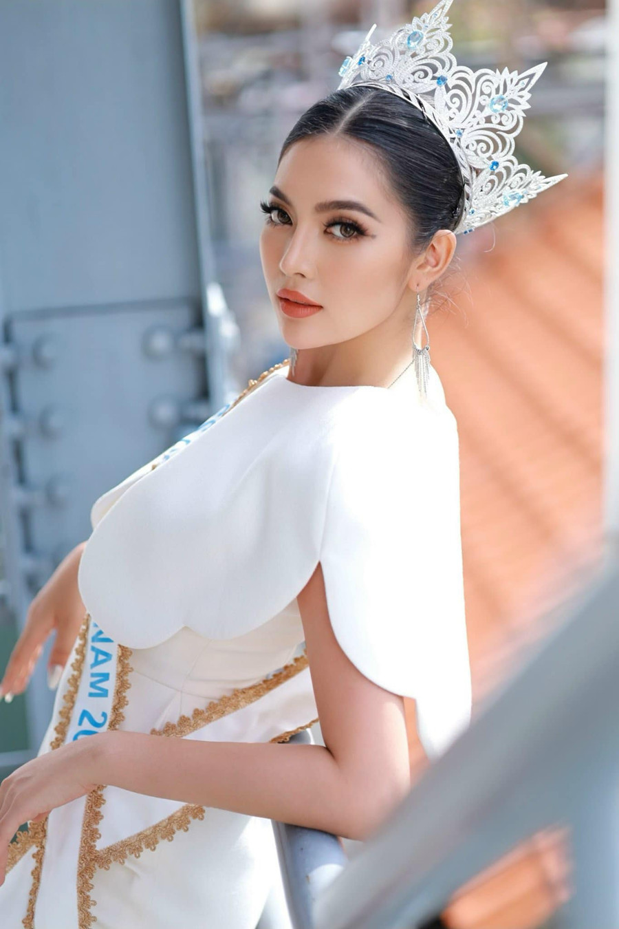 Thu Uyên chia sẻ trong 4 năm im ắng, cô nhìn nhận và hoàn thiện những thiếu sót để tự tin khi trở lại với Hoa hậu Đại dương Việt Nam 2023. “Qua cuộc thi lần này, tôi học được nhiều bài học, trưởng thành hơn. Từ đó tôi có thể lan tỏa những giá trị tích cực cho cộng đồng&quot;, người đẹp 23 tuổi chia sẻ. Ảnh: FBNV