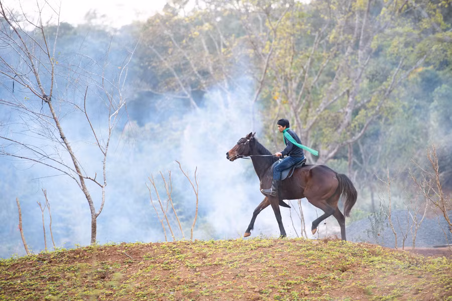 Khung cảnh thơ mộng của núi rừng Măng Đen.