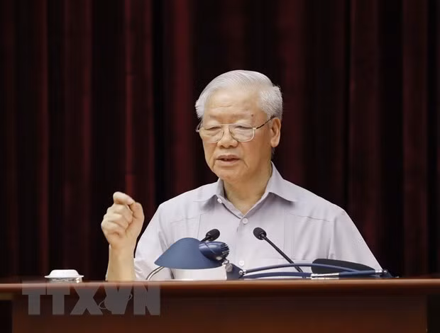 Tổng Bí thư Nguyễn Phú Trọng, Trưởng Ban Chỉ đạo Trung ương về phòng, chống tham nhũng, tiêu cực phát biểu chỉ đạo Hội nghị toàn quốc tổng kết 10 năm công tác đấu tranh phòng, chống tham nhũng, tiêu cực. (Ảnh: Phương Hoa/TTXVN)