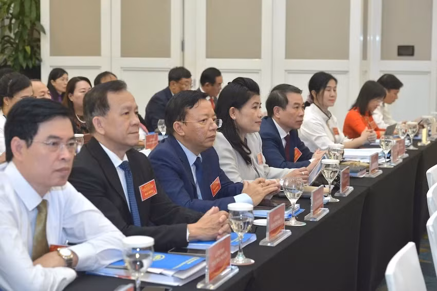 Hội nghị đại biểu Quốc hội hoạt động chuyên trách đang diễn ra sẽ cho ý kiến về dự án Luật BHXH (sửa đổi).