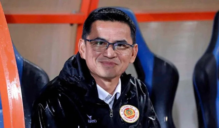 HLV Kiatisak không còn cơ hội dẫn dắt U23 Thái Lan.