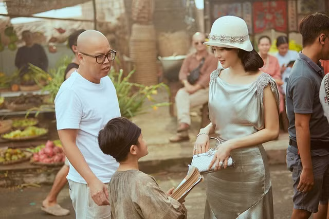 Vũ Ngọc Đãng gây tranh cãi khi làm Chị chị em em 2, tuy nhiên, phim vẫn đạt doanh thu 120 tỉ đồng. Ảnh: ĐPCC