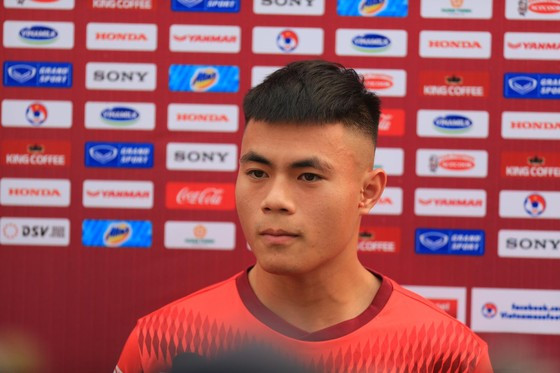 Tiền vệ trung tâm Lý Công Hoàng Anh Tiền vệ trung tâm Lý Công Hoàng Anh