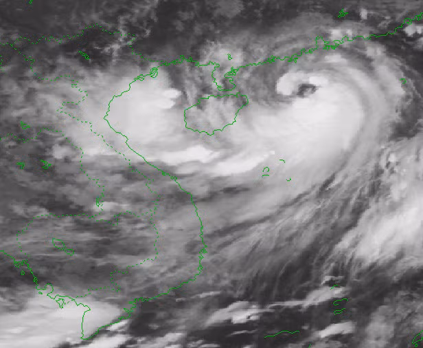 Ảnh chụp vệ tinh cơn bão số 1. (Nguồn: nchmf)