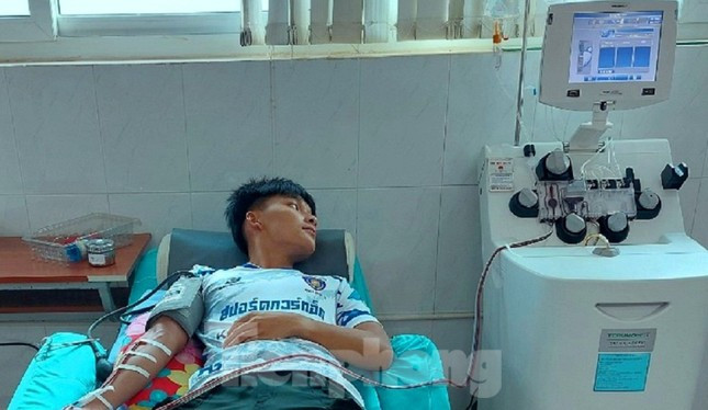 Binh nhất Bàn Việt Hoàng hiến tiểu cầu cứu bệnh nhân vào ngày 18/8/2023