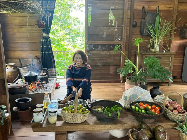 Siu Black cho biết cô hài lòng với cuộc sống giản dị tại quê nhà Kon Tum, không có ý định về TP.HCM. Ảnh: FBNV