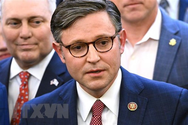 Nghị sỹ Mike Johnson. (Ảnh: AFP/TTXVN) Nghị sỹ Mike Johnson. (Ảnh: AFP/TTXVN)