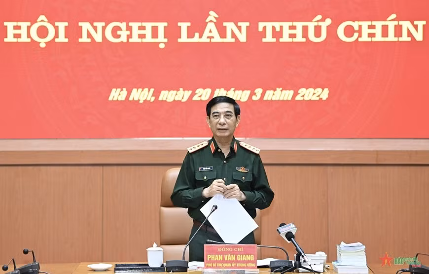 Đại tướng Phan Văn Giang phát biểu tại hội nghị. (Nguồn: Quân đội Nhân dân) Đại tướng Phan Văn Giang phát biểu tại hội nghị. (Nguồn: Quân đội Nhân dân)
