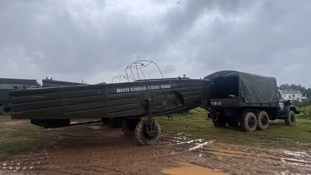 Nhiều thiết bị chuyên dụng