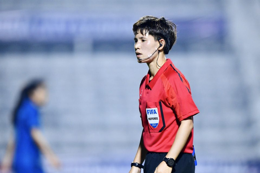 Trọng tài Lê Thị Ly. Ảnh: VFF Trọng tài Lê Thị Ly. Ảnh: VFF