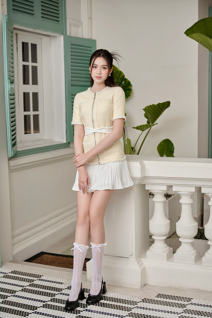 Sau đăng quang, Hoa hậu Việt Nam 2020 vướng tin đồn kết hôn với người cùng quê. Tuy nhiên, nàng hậu quê Thanh Hóa nhanh chóng lên tiếng phủ nhận thông tin này, đồng thời, cô cho biết nếu có người yêu sẽ công khai ở thời điểm thích hợp. ẢNH: NVCC