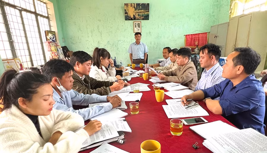 Đảng ủy xã Ia Băng họp triển khai nhiệm vụ. Ảnh: Đinh Yến