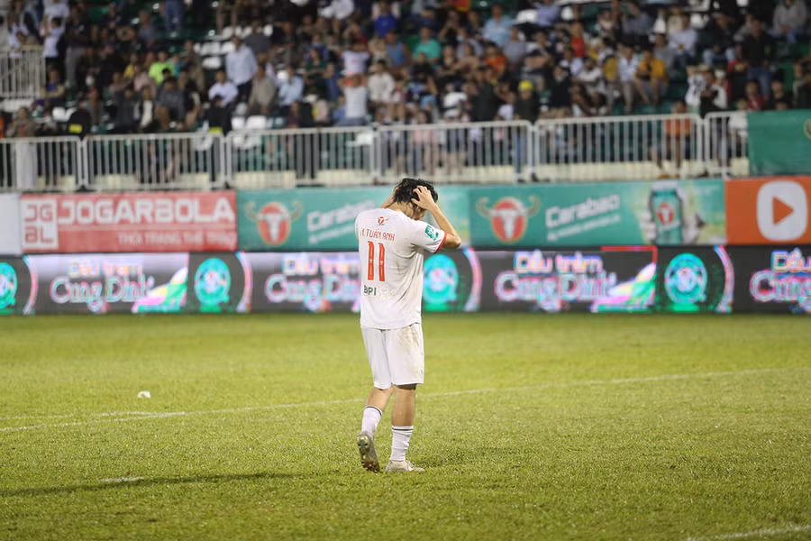 HAGL đang có mùa giải với nhiều nỗi thất vọng. Ảnh: Văn Ngọc