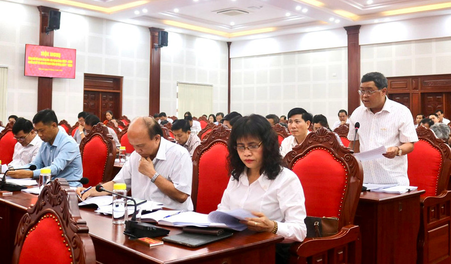 Các đại biểu tham gia ý kiến tại hội nghị. Ảnh: Phương Dung