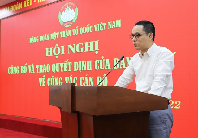 Thủ tướng bổ nhiệm lãnh đạo 2 cơ quan - Ảnh 2. Tân Phó Chủ tịch Viện Hàn lâm Khoa học Xã hội Việt Nam Tạ Minh Tuấn.