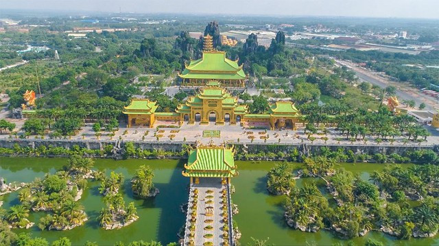 Khu du lịch Đại Nam tọa lạc tại phường Hiệp An, TP Thủ Dầu Một, tỉnh Bình Dương. Khu du lịch Đại Nam tọa lạc tại phường Hiệp An, TP Thủ Dầu Một, tỉnh Bình Dương.
