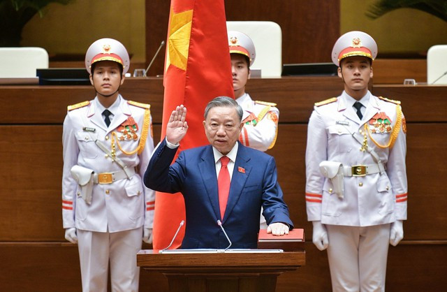 Ông Tô Lâm tuyên thệ nhậm chức Chủ tịch nước Việt Nam.