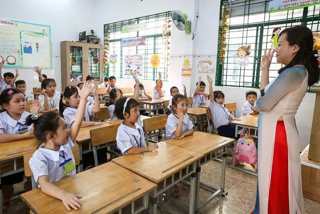 Bộ GD-ĐT đang lấy ý kiến về quy định cấp giấy chứng nhận nghề nghiệp nhà giáo. Ảnh: NHẬT THỊNH