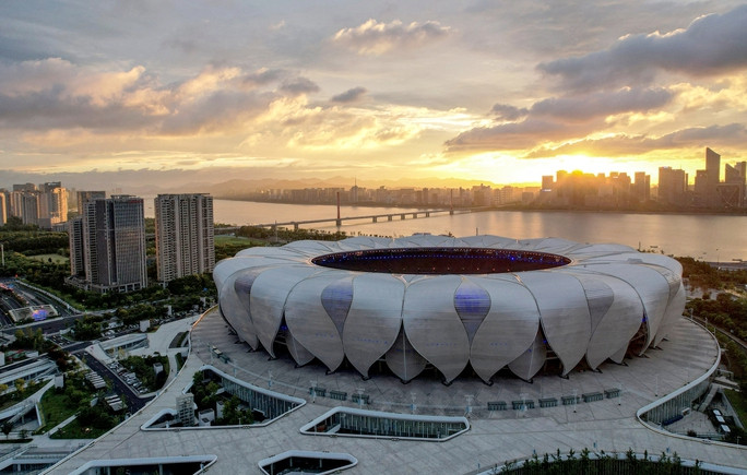 Hàng Châu ảm đạm cả ngày vì mưa