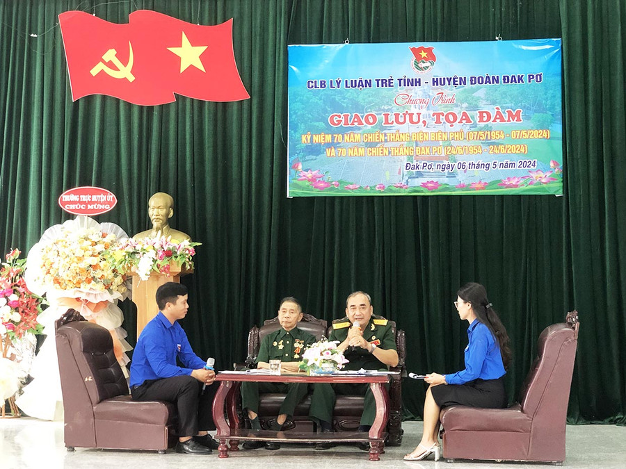 Quang cảnh chương trình giao lưu, tọa đàm. Ảnh: Lan Anh Quang cảnh chương trình giao lưu, tọa đàm. Ảnh: Lan Anh