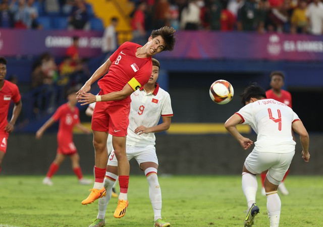 U.22 Việt Nam vẫn có những khoảnh khắc thiếu tập trung. Ảnh: Ngọc Dương