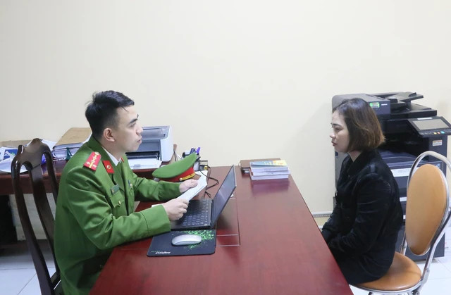 Đinh Thị Kiều tại cơ quan công an (Ảnh Công an)