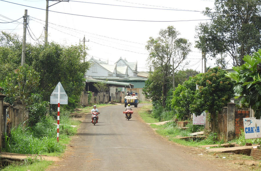 Hạ tầng giao thông tại xã Ia Pết, huyện Đak Đoa được quan tâm đầu tư tạo thuận lợi cho sản xuất và đời sống người dân. Ảnh: Thanh Nhật