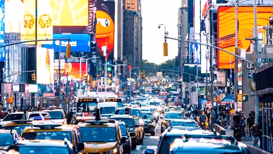 Thành phố New York lần đầu tiên tính phí tắc đường. Ảnh: Getty Images
