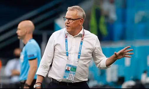 HLV Janne Andersson: Chúng ta đang sống ở thế giới nào vậy?