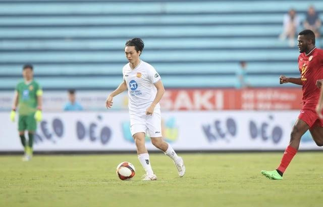 Tuấn Anh có cơ hội lớn vô địch cùng CLB Nam Định. CLB NAM ĐỊNH Tuấn Anh có cơ hội lớn vô địch cùng CLB Nam Định. CLB NAM ĐỊNH