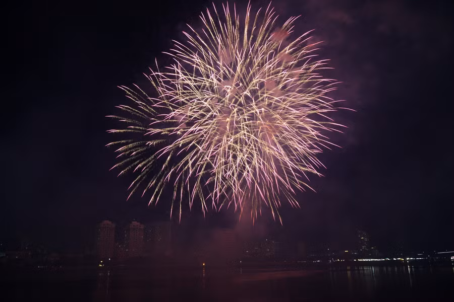 Đội trưởng đội Mỹ Nancy Rozzi chia sẻ: “Chúng tôi mang đến cho khán giả một chương trình rất phức tạp. Nhưng tất cả đều được đồng bộ. Bạn sẽ được thấy tất cả các biến thể của màu sắc”