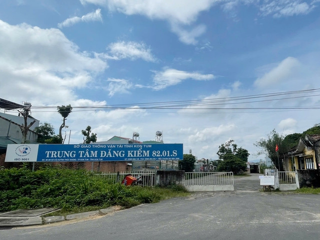 Cơ quan CSĐT Công an tỉnh Kon Tum đã khởi tố Phó giám đốc Trung tâm đăng kiểm 82.01.S Cơ quan CSĐT Công an tỉnh Kon Tum đã khởi tố Phó giám đốc Trung tâm đăng kiểm 82.01.S