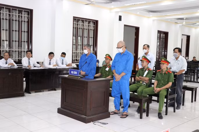 Các bị cáo tại tòa