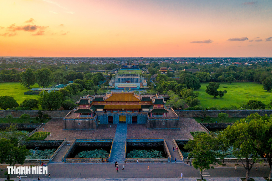 Du khách Úc 14 lần khám phá Việt Nam viết gì về điểm đến này? - Ảnh 4. Đại nội Huế. Ảnh: BÙI VĂN HẢI