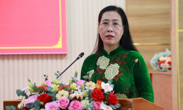 Bí thư Tỉnh ủy Quảng Ngãi Bùi Thị Quỳnh Vân phát biểu tại hội nghị. Bí thư Tỉnh ủy Quảng Ngãi Bùi Thị Quỳnh Vân phát biểu tại hội nghị.