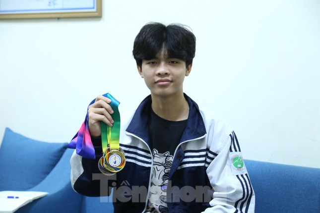 Nguyễn Quốc Cường đạt 1520 điểm, thuộc top 1% điểm SAT cao nhất thế giới