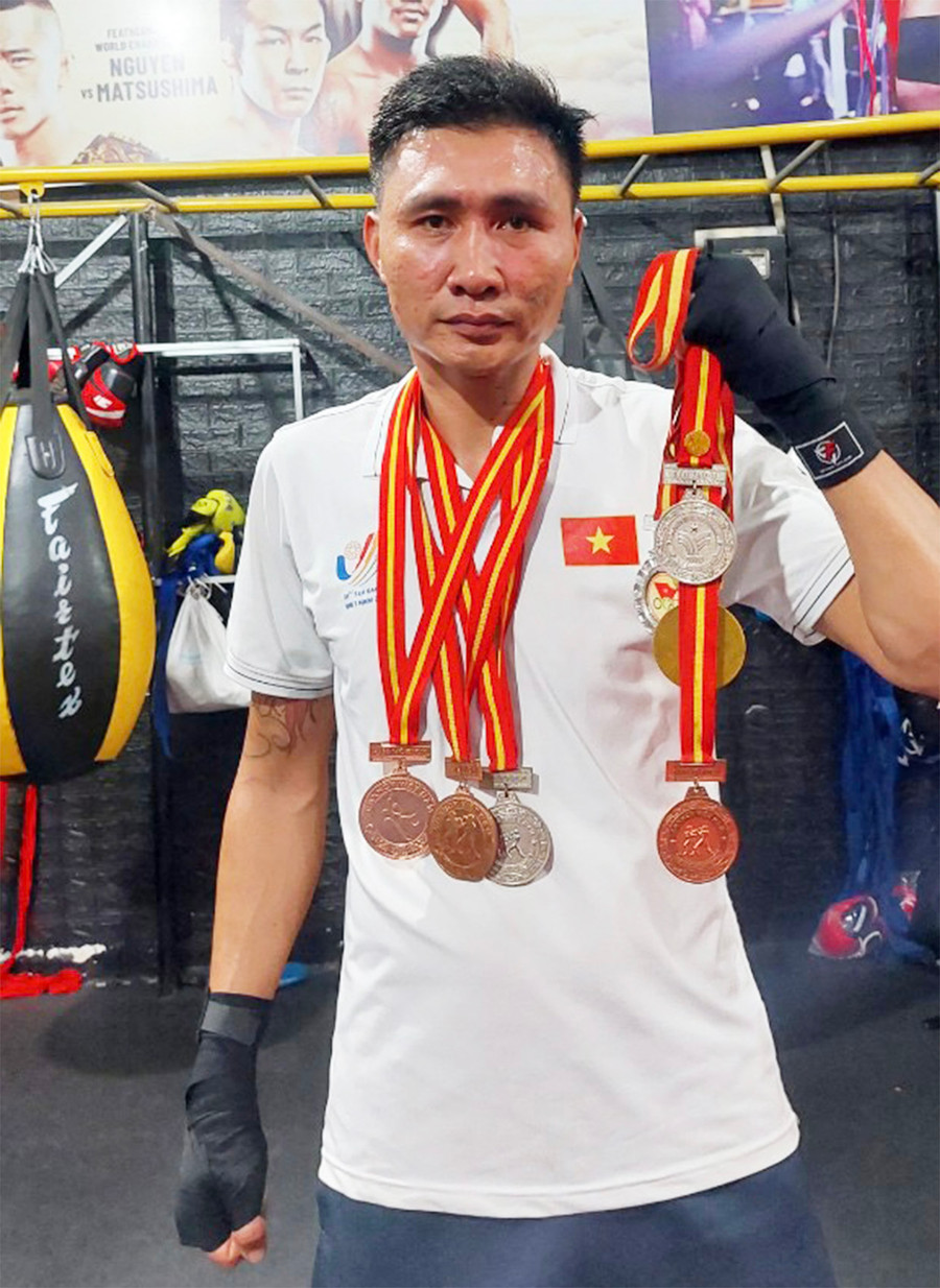 Thái Văn Lâm chính là võ sĩ Quyền Anh Gia Lai giàu thành tích nhất. Ảnh: Văn Ngọc Thái Văn Lâm chính là võ sĩ Quyền Anh Gia Lai giàu thành tích nhất. Ảnh: Văn Ngọc