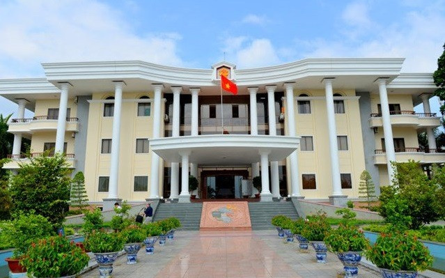 Trụ sở UBND tỉnh Khánh Hòa hiện nay. Ảnh: Hữu Long