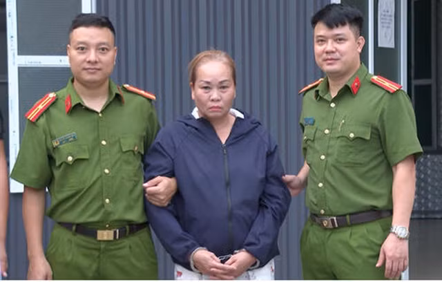 Nguyễn Thị Hoa bị bắt sau 27 năm trốn truy nã
