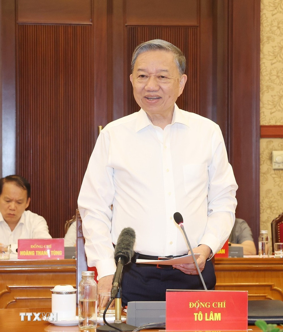 Tổng Bí thư, Chủ tịch nước Tô Lâm phát biểu kết luận cuộc họp. (Ảnh: Trí Dũng/TTXVN)