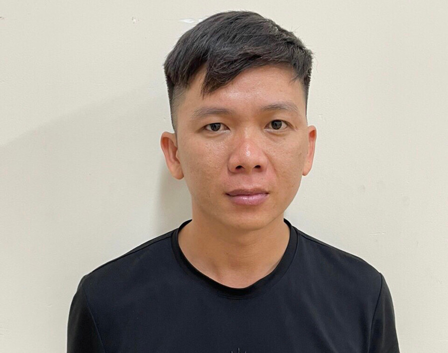 Đối tượng Lại Văn Bằng đang bị tạm giữ hình sự. Ảnh: Lê Gia Đối tượng Lại Văn Bằng đang bị tạm giữ hình sự. Ảnh: Lê Gia