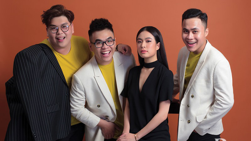 DTAP là nhóm gồm 3 thành viên: Thịnh Kainz, Kata Trần và Tùng Cedrus, hoạt động theo hình thức nhóm nhạc sĩ, nhà sản xuất âm nhạc. Họ đứng sau các album nổi tiếng của Hoàng Thùy Linh và tham gia sản xuất nhiều sản phẩm của sao Việt. Ảnh: Nhân vật cung cấp DTAP là nhóm gồm 3 thành viên: Thịnh Kainz, Kata Trần và Tùng Cedrus, hoạt động theo hình thức nhóm nhạc sĩ, nhà sản xuất âm nhạc. Họ đứng sau các album nổi tiếng của Hoàng Thùy Linh và tham gia sản xuất nhiều sản phẩm của sao Việt. Ảnh: Nhân vật cung cấp