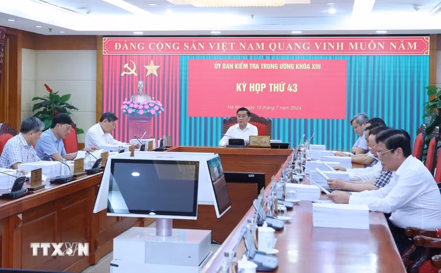 Kỳ họp thứ 43 Ủy ban Kiểm tra Trung ương. (Ảnh: Phương Hoa/TTXVN)
