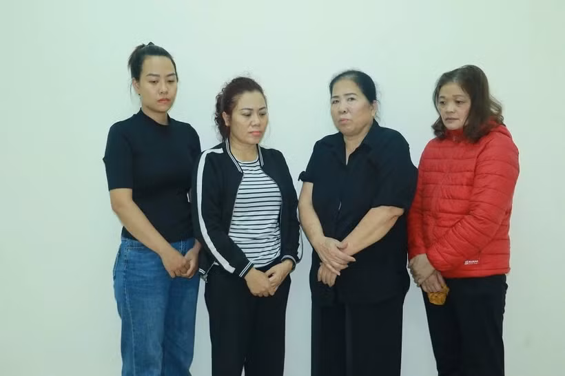 Các đối tượng cầm đầu đường dây đánh bạc liên tỉnh. (Ảnh: Công an Nghệ An)